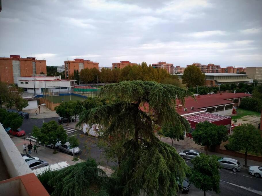 Apartamento Medina Cerca De La Ribera Cordova Esterno foto